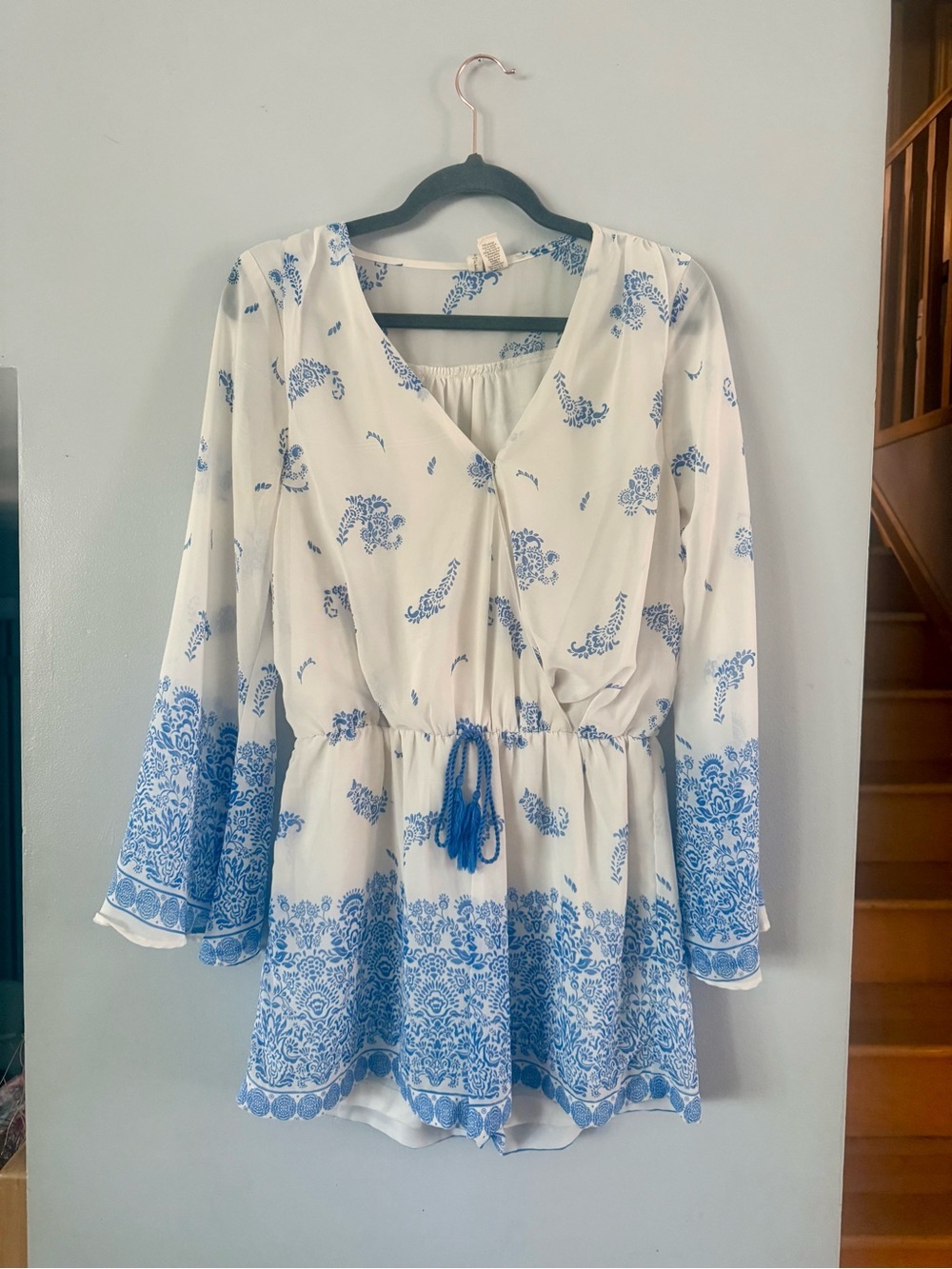 Japna Boho Blue & White Paisley Border Print Bell Sleeve Romper - L (fits small)
